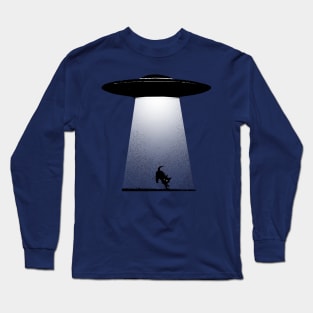 UFO kidnaps a cat Long Sleeve T-Shirt